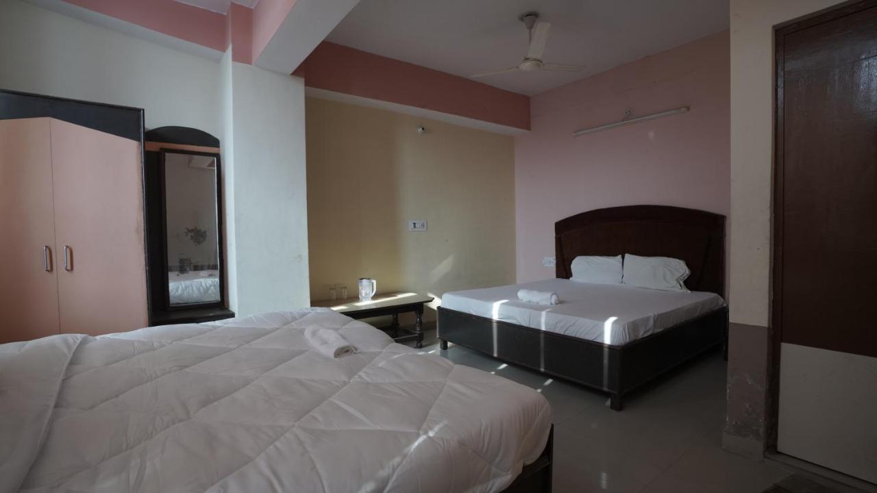 Hotel Mohan By Wb Inn Agra  Eksteriør billede